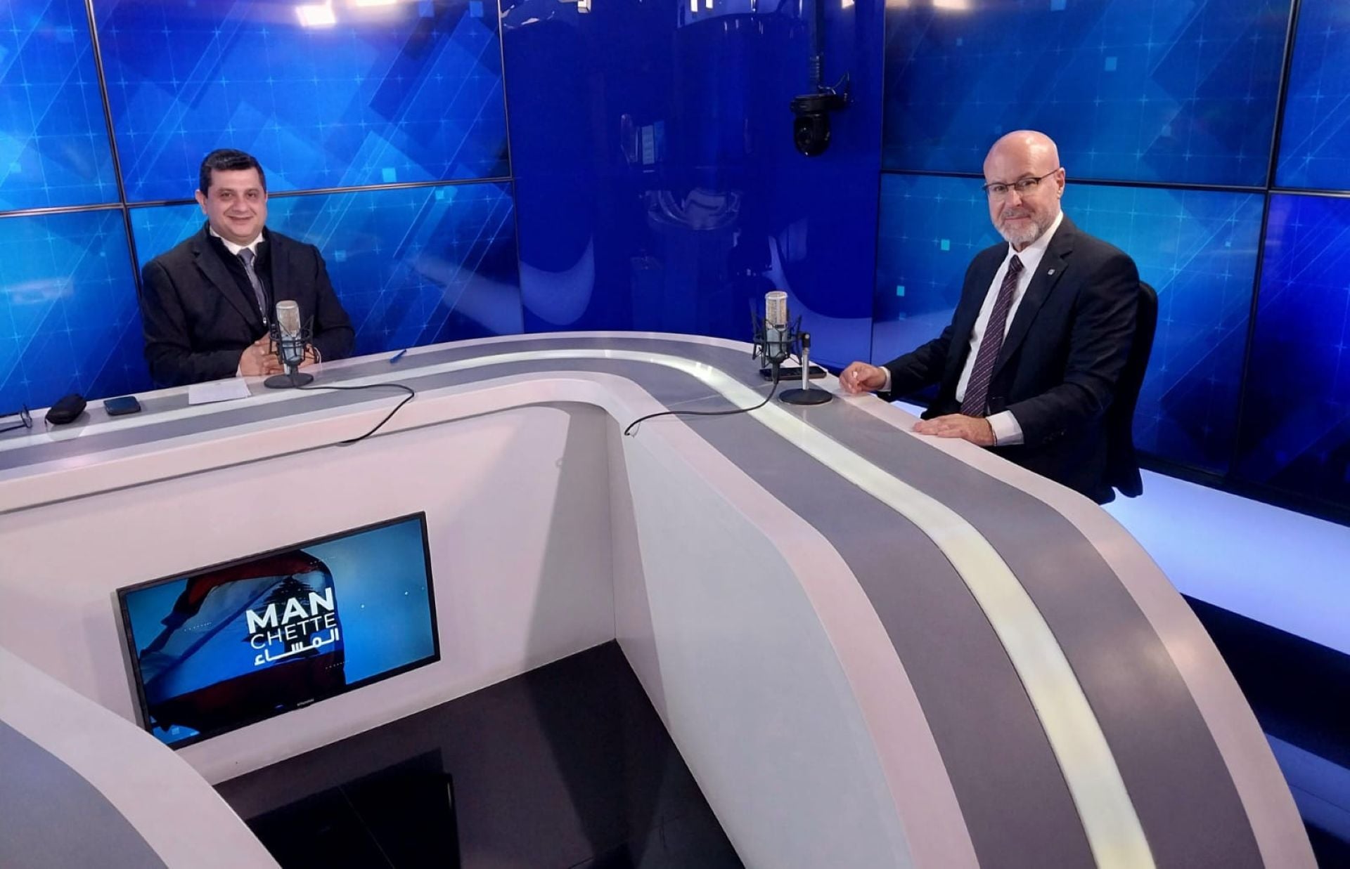 روني ياسمين: قرار حصر السلاح اتخذ وحرب الإسناد خربت البلد وخطاب الكتائب هو خطاب الدولة